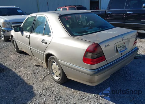 1999 Mercedes-Benz C 230 Kompressor из США, поврежденный, VIN WDBHA24G2XA686676